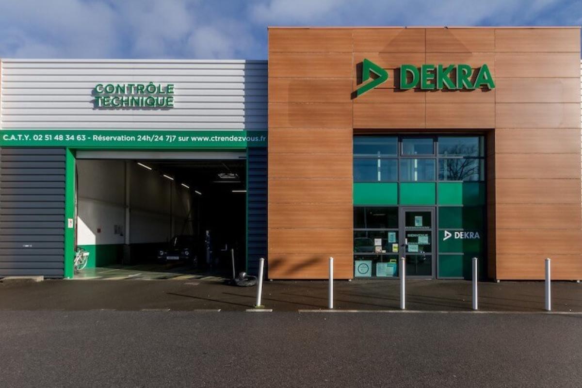 Contrôleur technique automobile